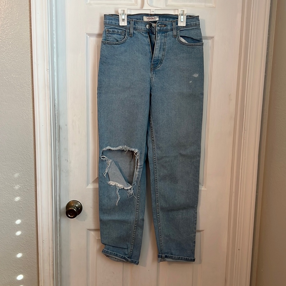 High waisted jeans